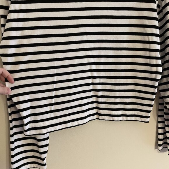 Abercrombie & Fitch Soft A&F Essentials Wmn M Black White Stripe Long Sleeve Tee - Picture 2 of 8